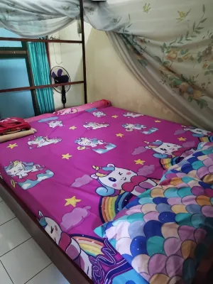 Agus Family Homestay Hotels in Wae Kelambu