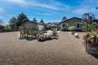 Wine Down Cottage in the Heart of Cambria
