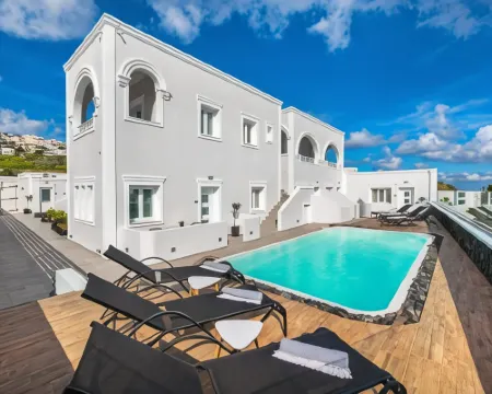 Abasa Suites Hotels in Santorini