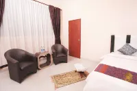 Raz Hotel and Convention