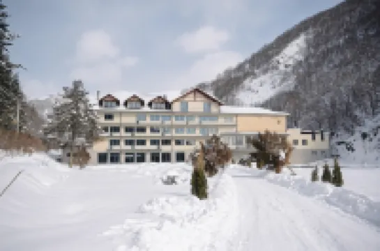 Apricot Aghveran Resort Hotels in 