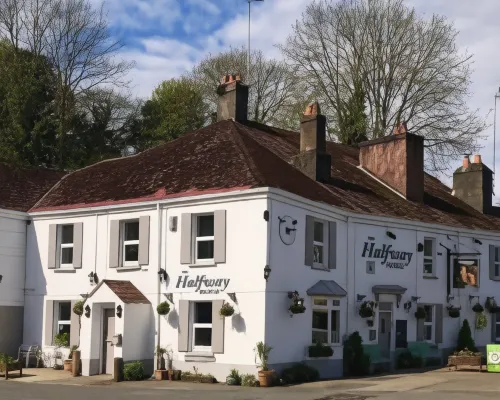 The Halfway House Pub and Kitchen Hôtels à : Torpoint