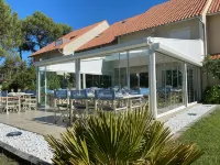 Les Vagues Hôtel Restaurant Hotels in Biscarrosse