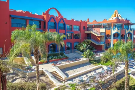 Aurora Bay Resort Marsa Alam Отели в г. Qesm Marsa Alam