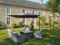 Domaine Aux Léopards Normands Отели в г. Гранкан-Мези
