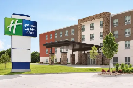 Holiday Inn Express & Suites Yorkville Отели в г. Освего