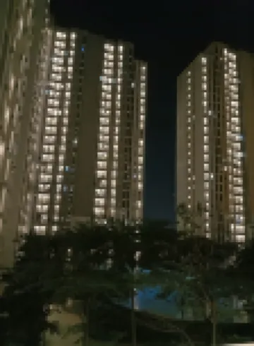 Nice Pool View from Studio Room at Springlake Apartment Summarecon Bekasi