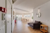 Home Out Marques Suites - Pensionaatit