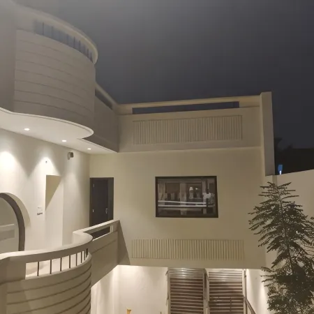 Hotel Exotic Near Golden Temple Отели рядом с достопримечательностью «Храм Akal Takht»