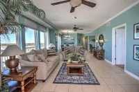 End Unit! Wrap-Around Balcony! Amazing Views! Free Beach Service.