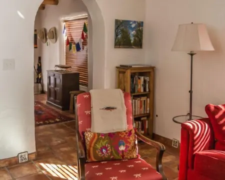 Charming Adobe One Block from the Mesilla Plaza โรงแรมในMesilla