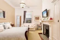 Kurrajong House فنادق في East Launceston