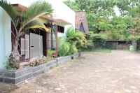 Hotel Mexicanna Syariah Mitra RedDoorz Hotel dekat Masjid Rahmatullah, Simpang Kapuk