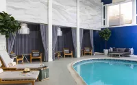 Hotel Viking - Pools