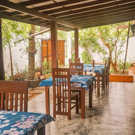 Weligama Bay Eco Villa Отели рядом с достопримечательностью «Река Полватта»