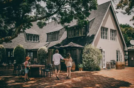 239 High by Regional Escapes Отели в г. Джелонг