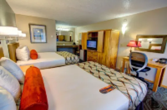 Super 8 by Wyndham Florence or