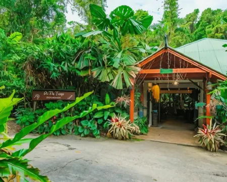 Heritage Lodge - in the Daintree Hotels in Diwan