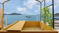 Yeogi Namhae - Hot Tub