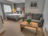 The Boleyn Hotel Hotels in Staines