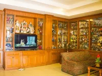 The Residence Hotel Hotels near Rumpaeng Temple