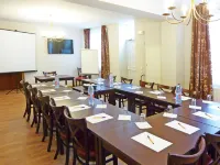 Le Florence Hotel di Holnon