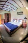 Funk Bunk Mount View Lodge Hotels in Ampitiya