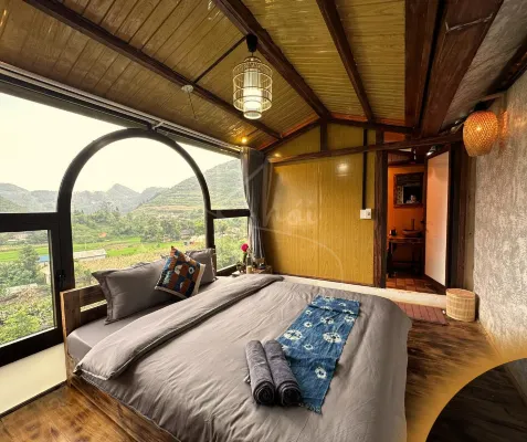 Khói Homestay and Restaurant Hotels in Lung Cu