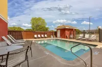 Best Western Plus Waco North Hotels in Bellmead