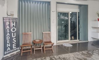 OYO 92479 Pasadena House