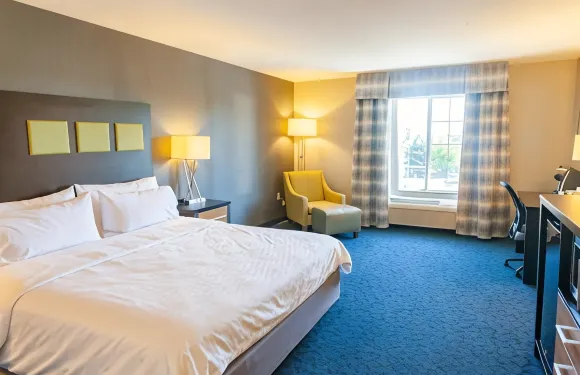 傑克遜智選假日酒店