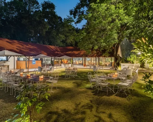 阿蘭雅維拉斯飯店 古拉巴格動物園附近的飯店