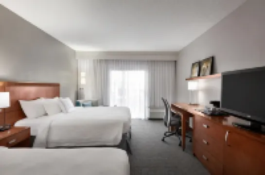 Courtyard by Marriott Fort Myers Cape Coral Hotels in Fort Myers