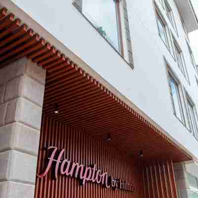 Hampton by Hilton Cusco Hotel Exterior