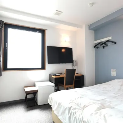 Town Hotel Toyama Отели рядом с достопримечательностью «Железнодорожный вокзал Тоямы»
