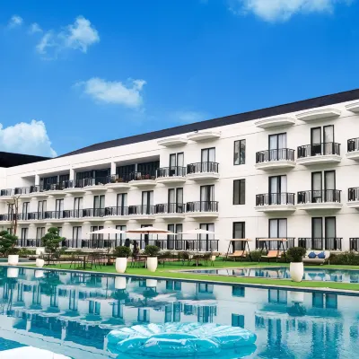 L’Eminence Golf & Resort Lembang - Bandung Hotel dekat Pemandian Air Panas Cipanas