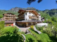 Pineta Pastry Hotel Hotel in zona Gioielleria Orologeria Fontanive Giulio