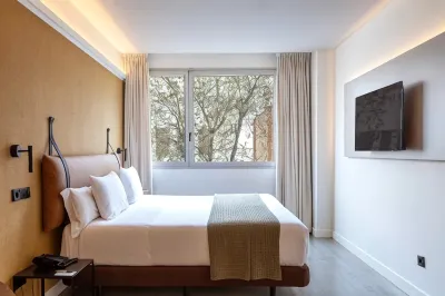 Suites Viena Plaza de España Hôtels à : 