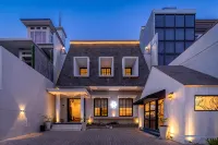Mooi Inn City Center Surabaya - 2-Star
