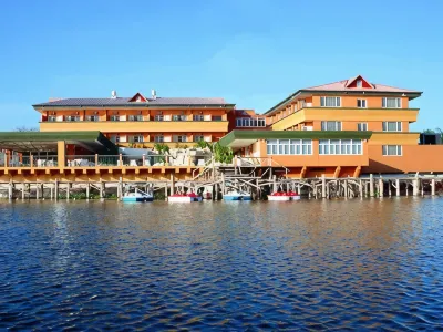 Peten Esplendido Hotel and Conference Center Hotels in 