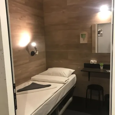 ShelterS Tulskaya Hotel dekat Stasiun Tulskaya