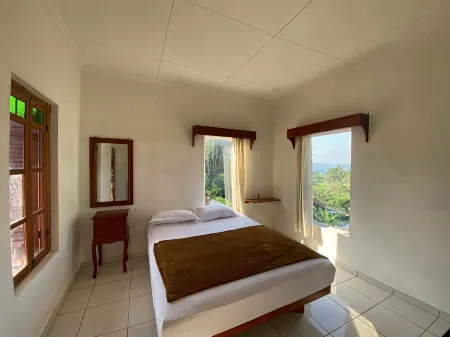 Saraswati Traditional Homestay Temanggung RedPartner Отели в г. Ngadirejo