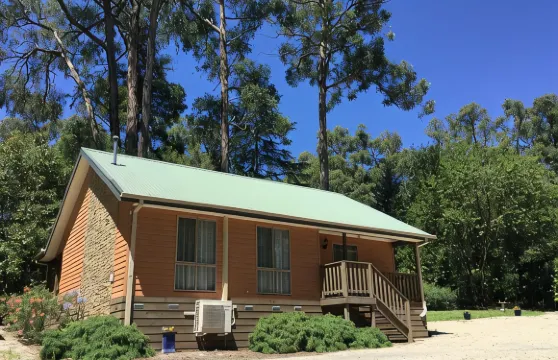 翡翠溪山林小屋