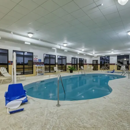 Hampton Inn & Suites Alexandria