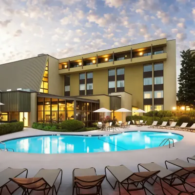 DoubleTree by Hilton Columbia Hotels in Seven Oaks