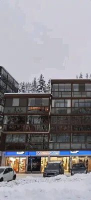 At the foot of beautiful hikes and nature, a charming studio awaits you. Chalet du Lac 주변 호텔