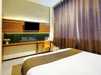 Premier Guest House Yogyakarta Hotels in Kalasan