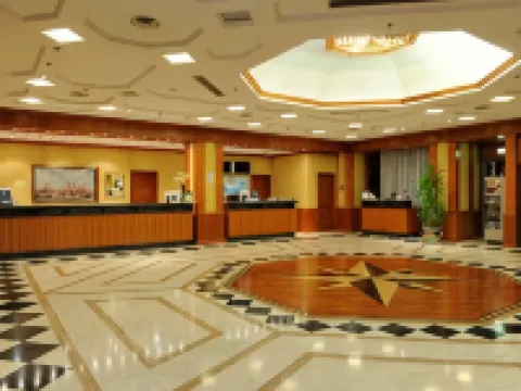 โรงแรมและศูนย์การประชุมทาวเวอร์ สนามบินเจโนวา โรงแรมในเจนัว