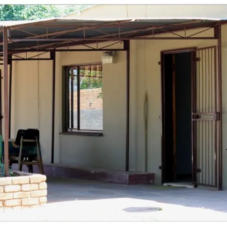 3 Single Bedroom in Farmhouse in Limpopo Province