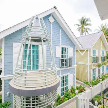 Royale Chenang Resort